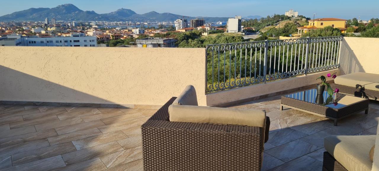 Suite Deluxe Olbia Which Wonderful View Dış mekan fotoğraf